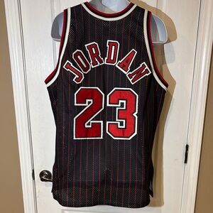 Vintage Authentic Champion Michael Jordan 90’s Pinstripe Chicago Bulls Jersey